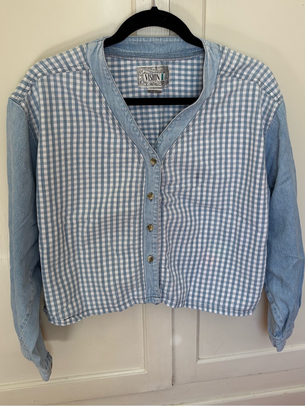Vision Blue Gingham Button-Front Shirt with Denim sleeves. Size L